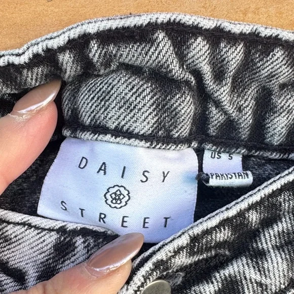 Daisy street women’s wide Jeans - Picture 4 of 5